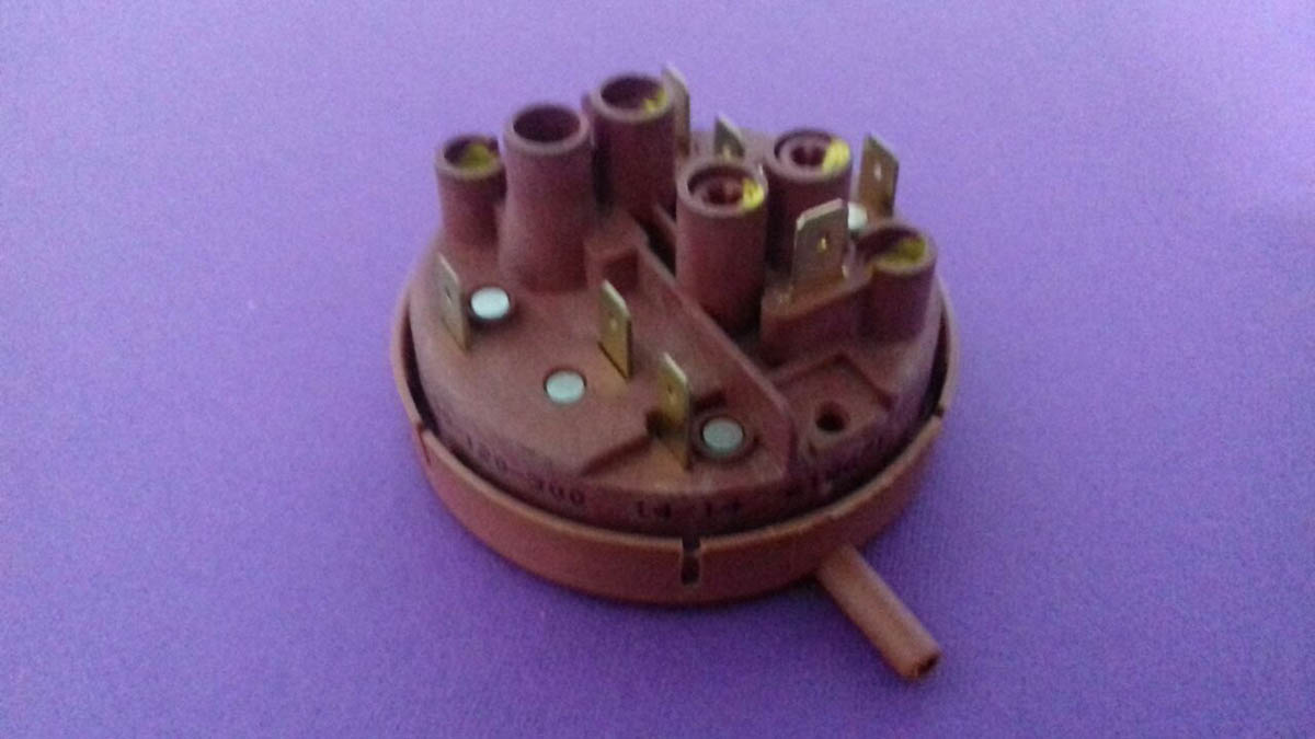 Hidrostat ves masine GORENJE 100-400 OLIMPIK 329449 HD505EA101 METALFLEX