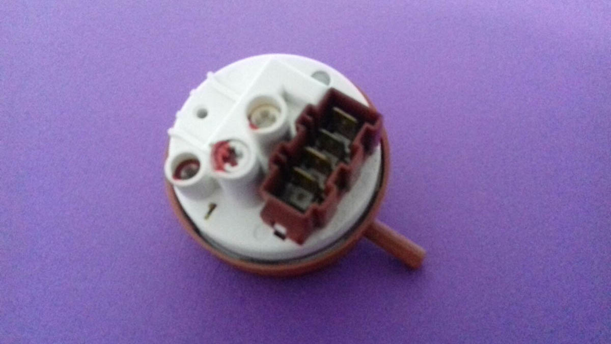 Hidrostat ves masine GORENJE 61061 587573 134310 225788/GORENJE/HD505GA201/METALFLEX