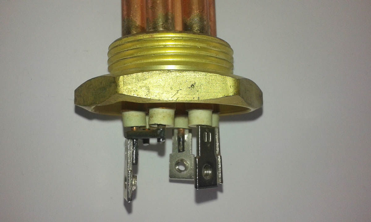 Grejac za elektricni kotao 3x2000w 6/4 6kw fi8.1m