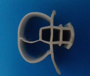 Zamrzivacka guma OBOD (braon poklopac) i GORENJE sifra za porucivanje  br.109. Gume se porucuju po dimenzijama od ivice jelkice ili kanala na vratima.Obratiti paznju da li su vrata kriva stavljanjem nove gume necete resiti problem. Cena  je po duznom metru vec sastavljenih dimenzija.