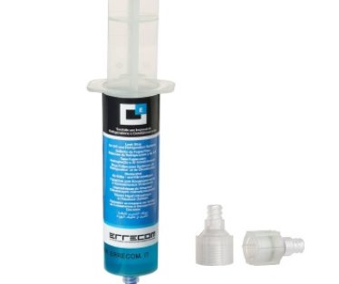 ZAPTIVAC EXTREME 30ml PUNJENJE+ADAPTER  30ML PUNJENJE+ADAPTER (za auto klimu) ·Sredstvo za trajno zaptivanje curenja u A/C sistemima. ·Zaustavlja mala curenja na metalnim i gumenim delovima. ·Ne sadrži polimere i ne začepljuje kompresore A/C sistema. ·Idealno sredstvo za prevenciju curenja. ·Adapter omogućava brzo ubrizgavanje direktno u A/C instalaciju. Maloprodaja 1: Makenzijeva bb 11000 Beograd Radnim danom od 08-20h Subota od 08-19h maloproda