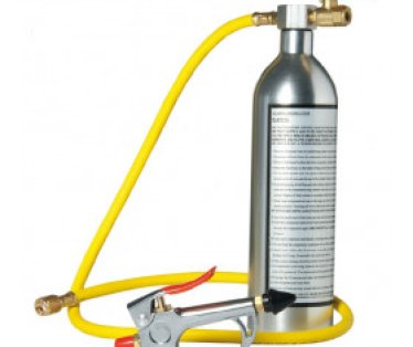 FR AC PUMPA ZA ISPIRANJE AC ECO RP1027.01  COD RP1027.01 ·ekonomična oprema za ispiranje rashladnih instalacija ·boca 1l ·posebno dizajnirani gumeni vrh prskalice omogućava kvalitetno i lako povezivanje prskalice na instalaciju ·radni pritisak 6-10 bara ·preporučeno koristiti u kombinaciji sa “SUPER BELNET” sredstvom za odmašćivanje