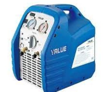 FR STANICA ZA IZVLACENJE FREONA, REKUPERATOR,  VRR-12L VALUE      Rad je podložan sledeciim rashladnih fluida : R12 , R134a , R401c , R406 , R500 , R22 , R401 , R401b , R402b , R407c , R407d , R408 , R409a , R411 , R411b , R412 , R502 , R509 , R402 , R404a , R407a , R407b , R410a , R507 , R1234 , Napon : 110V - 120V / 60Hz ili 220V - 240V / 50 ~ 60Hz Snaga motora : 3 / 4HP Maksimalna potrošnja energije : 110V : 8A ; 220V : 4A Maksimalni p