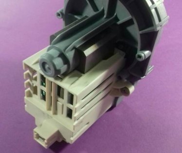 Pumpa masine za pranje sudova cirkulaciona Ariston Indesit C00256523 C00302800 C00303737