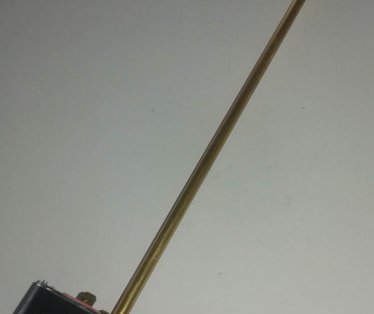 Termostat bojlera stapni ubodni cetvrtasti sa dugmetom za spoljnu regulaciju TRS77